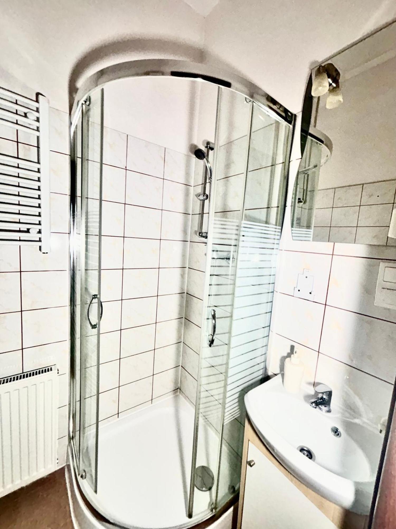 Bedrooms Piotrkowska 64 Aparthotel 3*